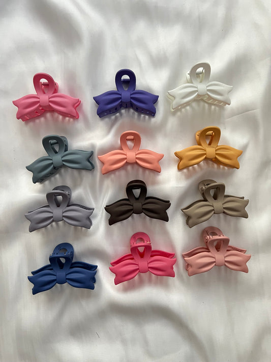 Bow hair clip